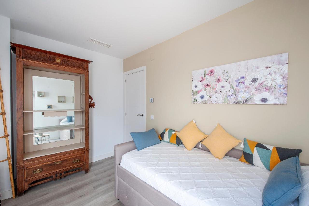 Casa Valentina: Confort Y Luz En Sevilla Centro Bagian luar foto
