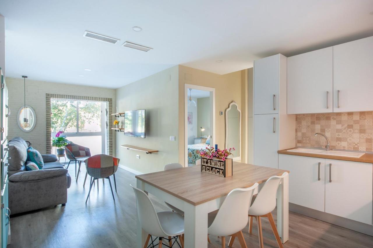 Casa Valentina: Confort Y Luz En Sevilla Centro Bagian luar foto