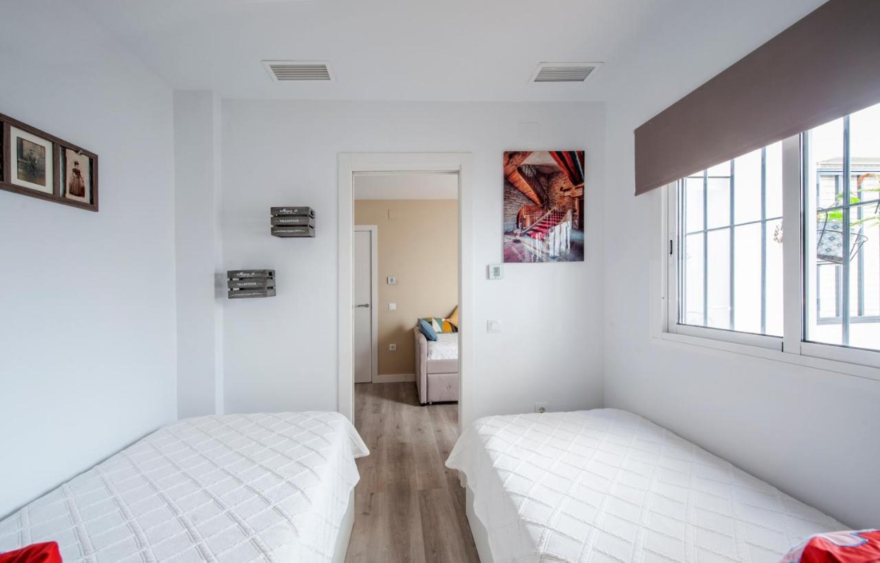 Casa Valentina: Confort Y Luz En Sevilla Centro Bagian luar foto